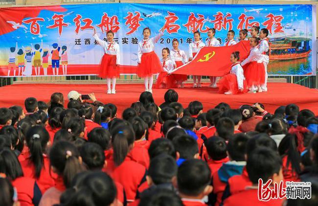 进一步在“亲”上下功夫