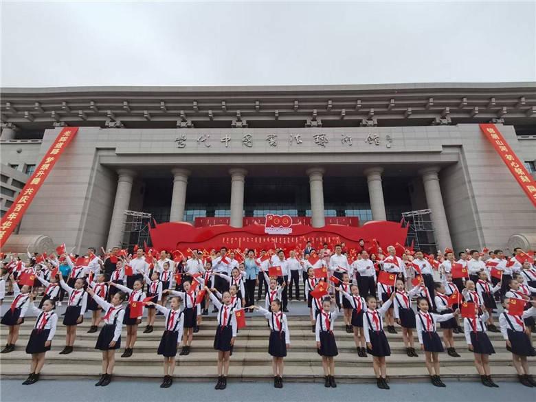 签约4224.81亿元，云南促进沿边产业园区高质量发展