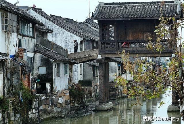 小猫钓鱼游戏龙王版有船