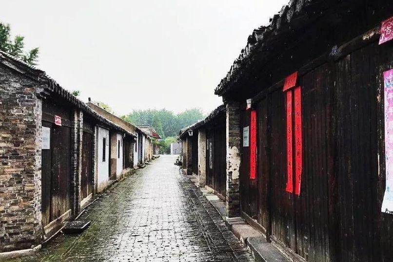 逃离洁白的宾馆